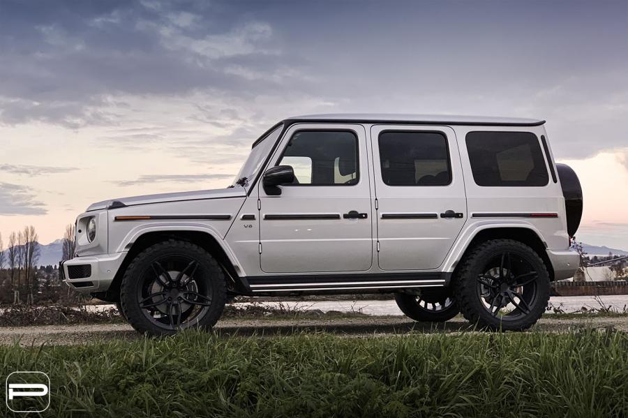  Mercedes-Benz G550 on PUR Wheels (FL23) (W463) 2018 года  (фото 4 из 6)